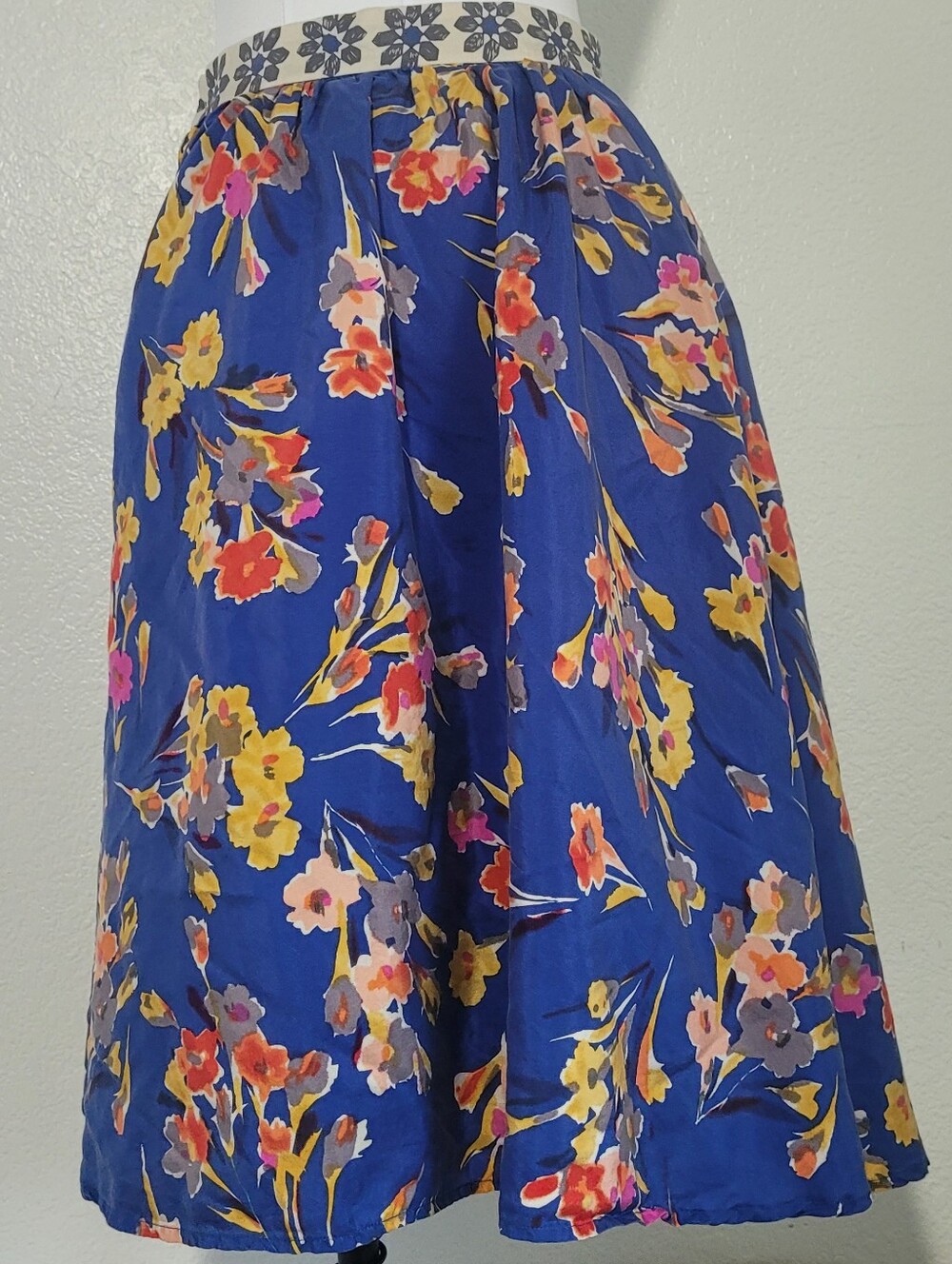 Anthropologie Edme & Esyllte  Goldfield Silk Rich Blue Floral Midi Skirt Size 0